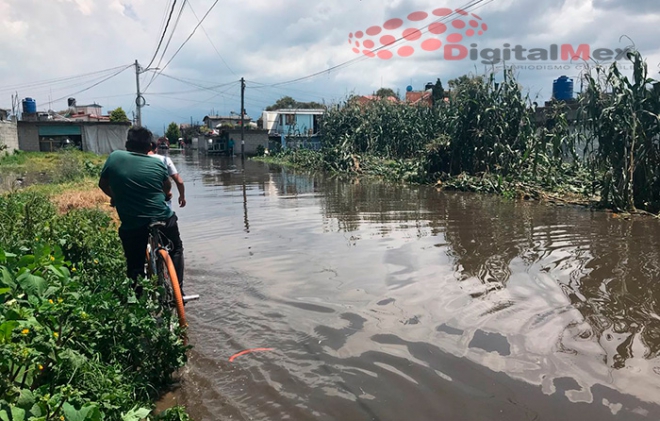 “Aquí no tenemos botas, ni productos de limpieza&quot;, dicen habitantes de San Mateo Atenco