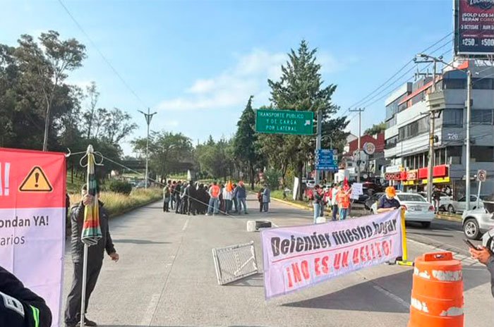 Vecinos de Lomas Verdes protestan por desarrollos en Naucalpan