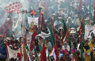 #ÚltimaHora: llegan 10 mil peregrinos a #Toluca; salen mañana a la Basílica de Guadalupe