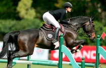 Buscará Meyer cambio de categoría en la disciplina de ecuestre