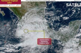 Protección Civil Estatal Colima lanzó un comunicado informando que se encuentran en alerta roja por el acercamiento del huracán categoría uno.