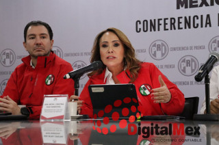 Senadora Cristina Ruiz Sandoval, presidenta del Comité Directivo Estatal del PRI en el Estado de México.