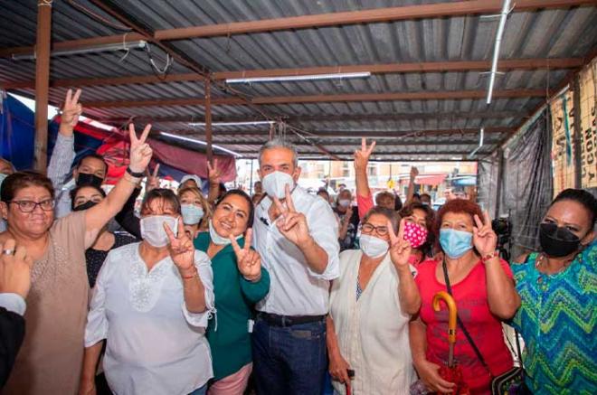 Durante una reunión con líderes y jefes de manzana del municipio de Tecámac, Fernando Vilchis Contreras