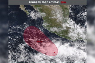 La zona de baja presión que se encuentra en el océano pacífico incrementó a 70 % su probabilidad para generar un #CiclónTropical en 48 horas.