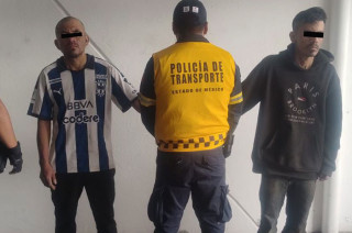 Al realizar la inspección, se localizaron armas y herramientas posiblemente usadas para delitos.