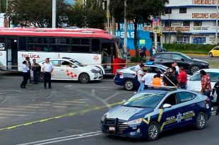 El conductor intentó darse a la fuga, sin embargo, fue detenido y trasladado ante el Ministerio Público.