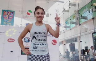 Paola longoria logra su título 99 en el Raquetbol