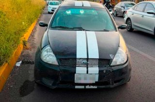 Joven de 25 años quedó detenido en un carril tras salir de una fiesta, según policías