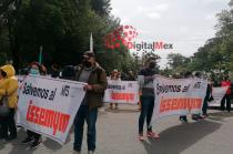 Los inconformes cerraron la circulación en las calles de Andrés Quintana Roo, a la altura de Miguel Hidalgo, en la Alameda Central.