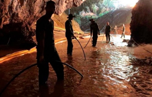 Segunda jornada de evacuación deja ocho niños rescatados de cueva en Tailandia