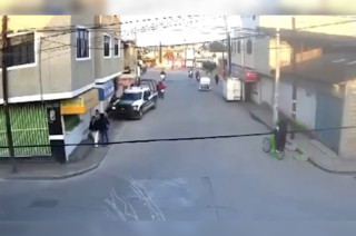 La víctima, identificada como Sandra “N”, resultó herida y recibió atención médica inmediata.