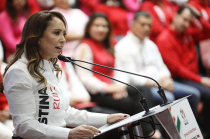 La dirigente estatal del PRI, Cristina Ruiz Sandoval, destacó la lucha de las mujeres por conquistar espacios en la vida pública.