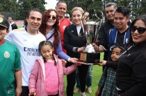 El equipo &quot;Expresión&quot; se coronó en el primer encuentro deportivo de APYCM.