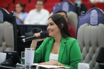 Hoy como diputada refrenda su compromiso con la ciudadanía, aunque sueña con ser alcaldesa de Playa del Carmen en algún momento, porque es su casa y quiere que las niñas y adolescentes tengan un mejor futuro.