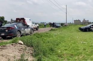 Al fondo de una zanja sobre esta avenida ya se hacia el cuerpo de un hombre de aproximadamente 35 años de edad