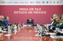 Delfina Gómez supervisa los resultados de la estrategia de seguridad durante la sesión de la Mesa de Paz en Edoméx