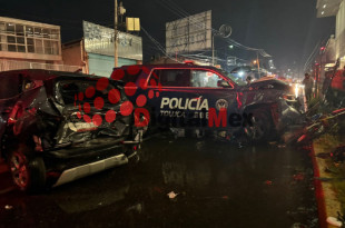 Patrulla del GOE involucrada en accidente vial en Toluca