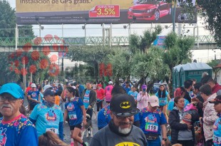 #Video: Santa Claus anuncia medio maratón en #Metepec este fin de semana