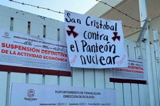 Vecinos de comunidades cercanas respaldaron la acción, denunciando afectaciones a la salud y al medio ambiente.