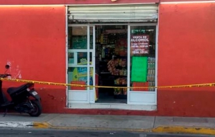Asaltan tienda en Texcoco y matan a uno de sus empleados