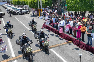 La gobernadora Delfina destacó que el combate a la delincuencia no solo se sustenta con el despliegue de operativos, sino que incluye un enfoque integral, con más herramientas para los elementos de seguridad.