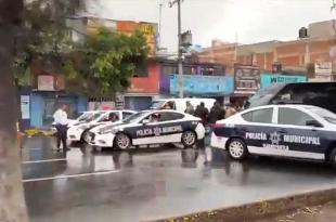#Video: Se enfrentan policías ministeriales y municipales; hay 4 baleados en #Edoméx