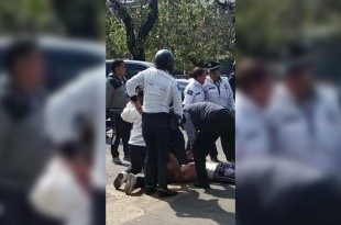 Los hechos ocurrieron la tarde de este jueves en la colonia La Reforma, específicamente en la esquina de Avenida Independencia e Isidro Fabela.