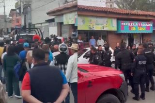 Habitantes de Coatlinchan obligaron a policías municipales y de Tránsito a suspender un operativo de revisión de motocicletas en Texcoco.