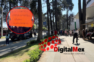 Madres realizan bloqueo frente al Hospital del Niño en Toluca