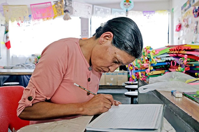 Con el objetivo de mejorar su calidad de vida y oportunidades de desarrollo.
