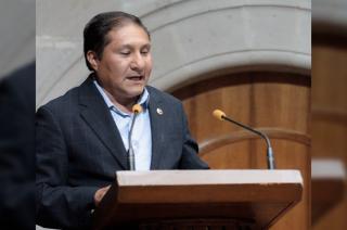 Los adultos mayores constituyen a uno de los grupos más vulnerables en cuanto a su integración al mercado laboral.