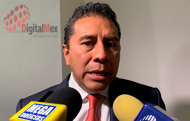 Pide alcalde de Toluca doble alerta de género
