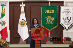 Desde el Aula Magna “Licenciado Adolfo López Mateos”, la rectora destacó una reestructuración financiera sin precedentes, el aumento histórico de becas y la reducción de cuotas como ejes centrales de la transformación universitaria.