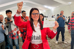 También exhortó a no dejarse influir por voces externas que, afirmó, buscan alterar la vida institucional de la universidad.