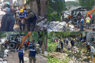 Marina y autoridades limpian y retiran escombros en San Andrés de la Cañada