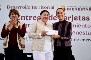 En la primera etapa, la Presidenta Claudia Sheinbaum y la Gobernadora Delfina Gómez entregaron más de 45 mil apoyos del Programa de Mejoramiento de Vivienda para el Bienestar.