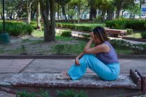 El Estado de México implementará acciones con psicólogos, redes de escucha y apoyo emocional para fortalecer la salud mental de adolescentes.