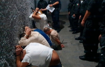 Reos intentaban formar una organización delictiva dentro del penal de Ecatepec