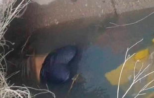 Encuentran cuerpo de una mujer a un costado de la carretera Zumpango-San Juan