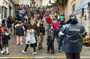 Elementos de Seguridad Pública de Huixquilucan patrullan escuelas 