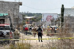 Operativo en Santa Catarina por posible atrapamiento en túnel clandestino.