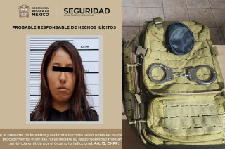Janet “N” de 24 años de edad, fue trasladada ante la Agencia del Ministerio Público correspondiente.