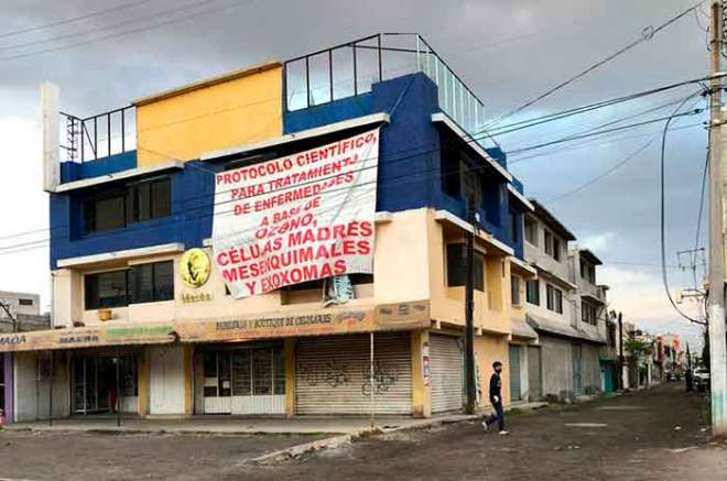 La joven gritó y la madre pidió ayuda