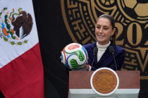 La presidenta de México, Claudia Sheinbaum, confirmó que acudirá al sorteo del Mundial de Futbol de la FIFA 2026.