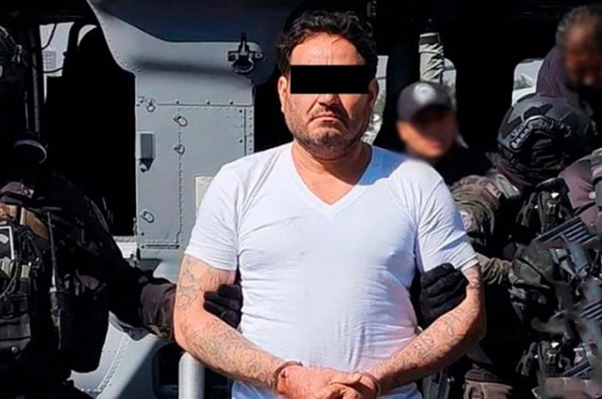 Video: Ingresan a "El Botox", líder de Los Blancos de Troya, al Altiplano