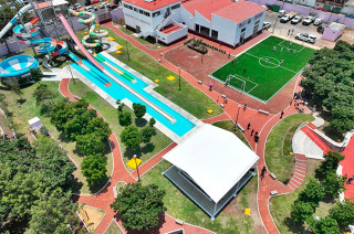 #Video: Inauguran parque en #Nezahualcóyotl con talleres, albercas y actividades gratuitas