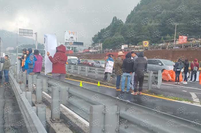 Video: Protestan en la Huixquilucan-La Marquesa para exigir protección del Gran Bosque de Agua