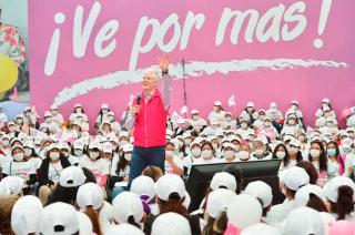 Suman más de 555 mil mujeres beneficiadas con este programa.