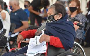 Durante el último día de inmunización en Ecatepec, tres mil 809 adultos mayores asistieron a los seis módulos que permanecieron abiertos