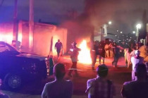 Dos hombres fueron agredidos por vecinos tras ser acusados de intentar violar a una menor y cometer un robo